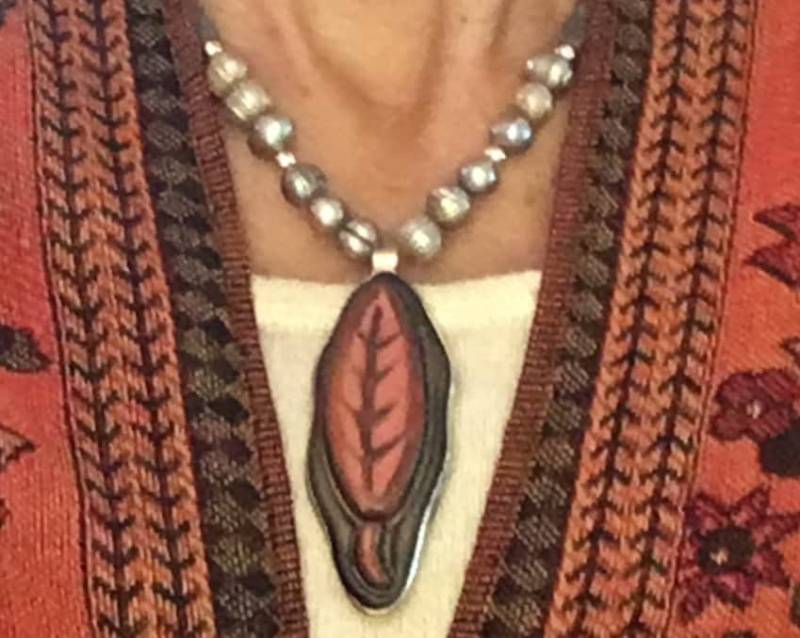 Herbstfarben Blatt Halskette/Labradorit, Perle Und Silberperlen Glasierte Keramikfliese Sterling Silber Lünette + Knebelverschluss Handgemacht von SkyBlueLilyStore