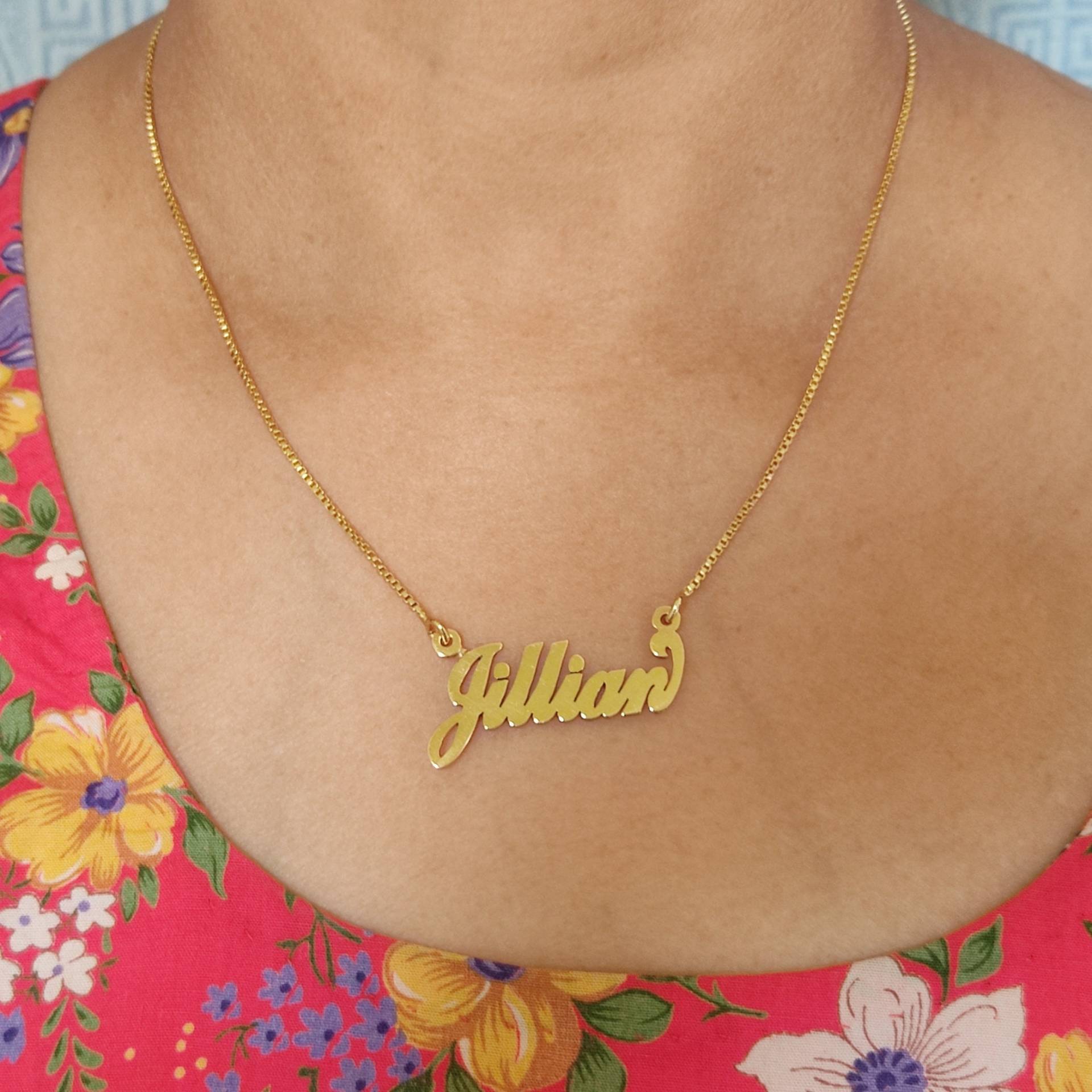 Personalisierte Namenskette, Vergoldete Schreibschrift, Handgemacht von SkyGiftWorldwide