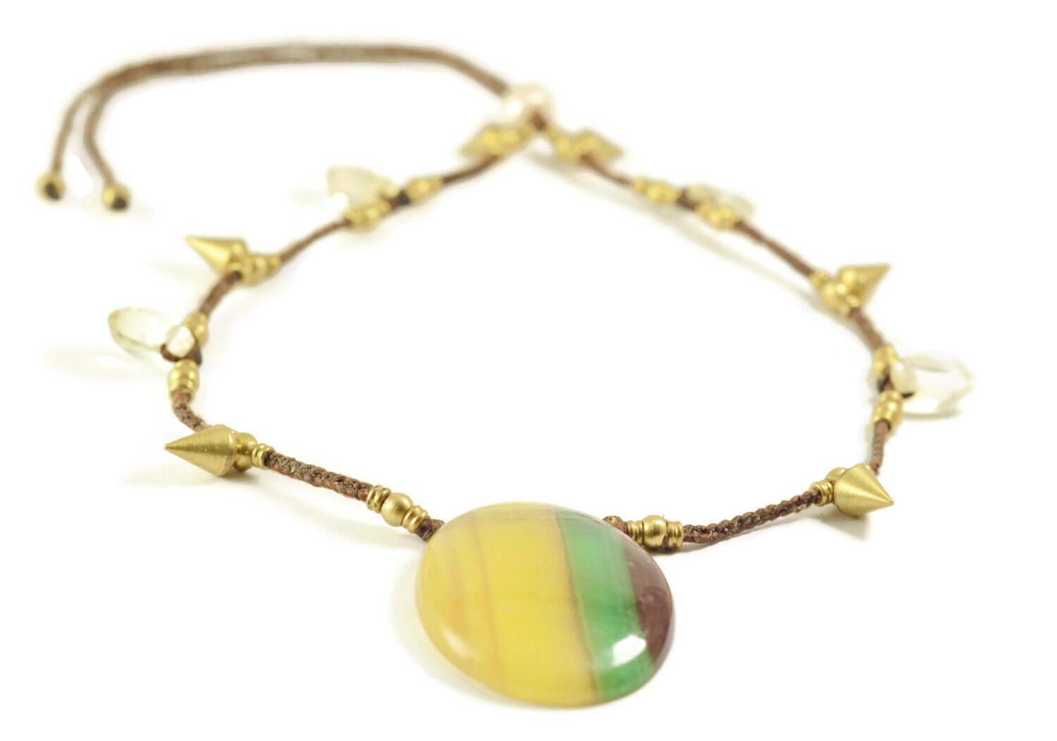 Fluorit Anhänger Mit Facettierten Citrin Kristallen Und Messing Spitzen Alle Hängen Von Einem Verstellbaren Geknüpft von SkyPeakBoutique