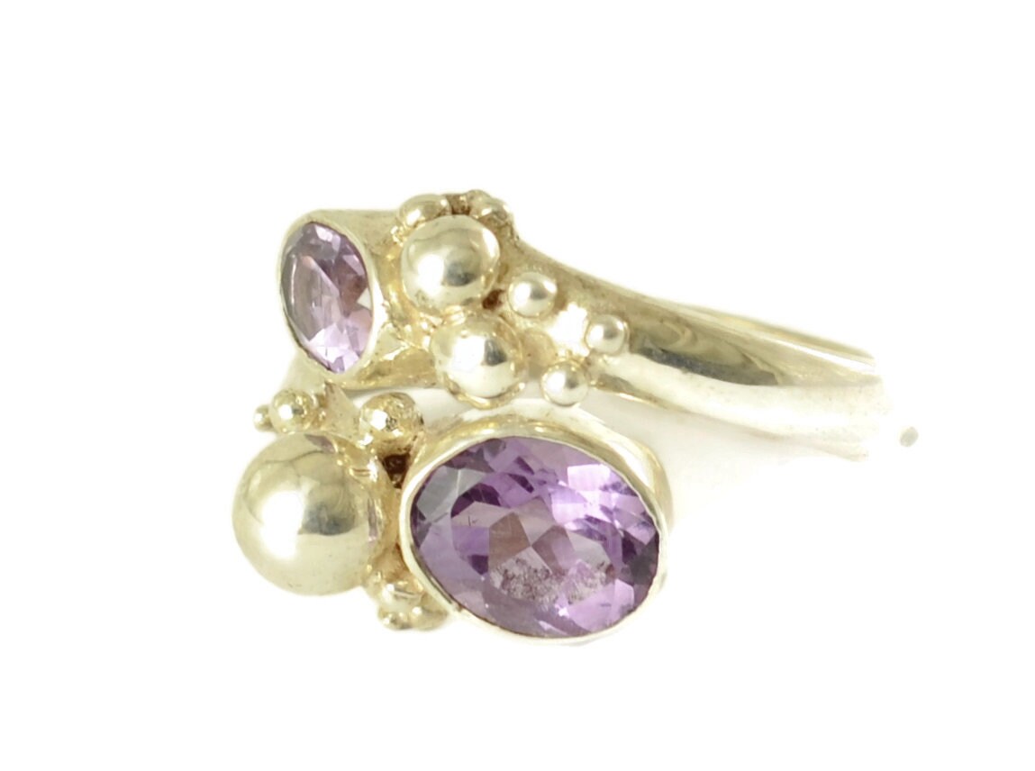 Handgemachte Ring Mit Amethyst Set in Sterling Silber Einer Berieselung Von Massiven Kugeln Verstellbaren Ring von SkyPeakBoutique