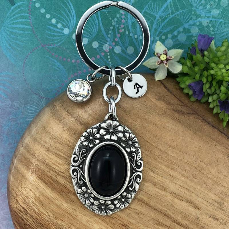 Blumen Schlüsselanhänger, Edelstein Schwarz Onyx, Geschenke Für Frauen, Personalisierter Initial Charm, Optional Kristall 100% Echtes Massivzinn von SkyRoyalStudios