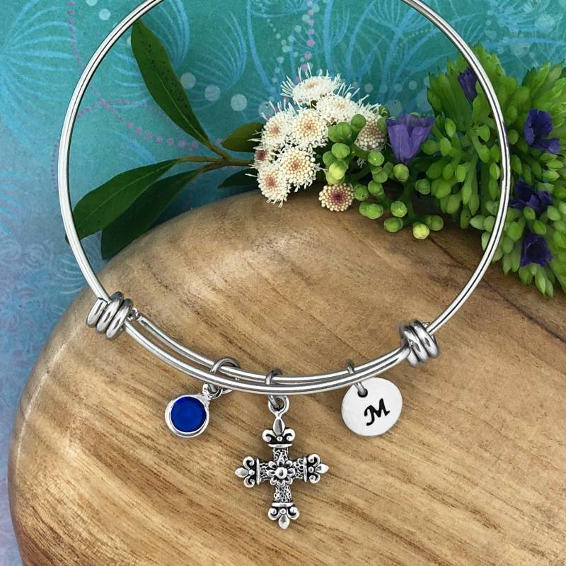 Kreuz Armband, Schmuck, Verstellbarer Armreif, Kristall Geburtsstein, Personalisierte Hand Gestempelt Initiale, Religiöser Schmuck von SkyRoyalStudios