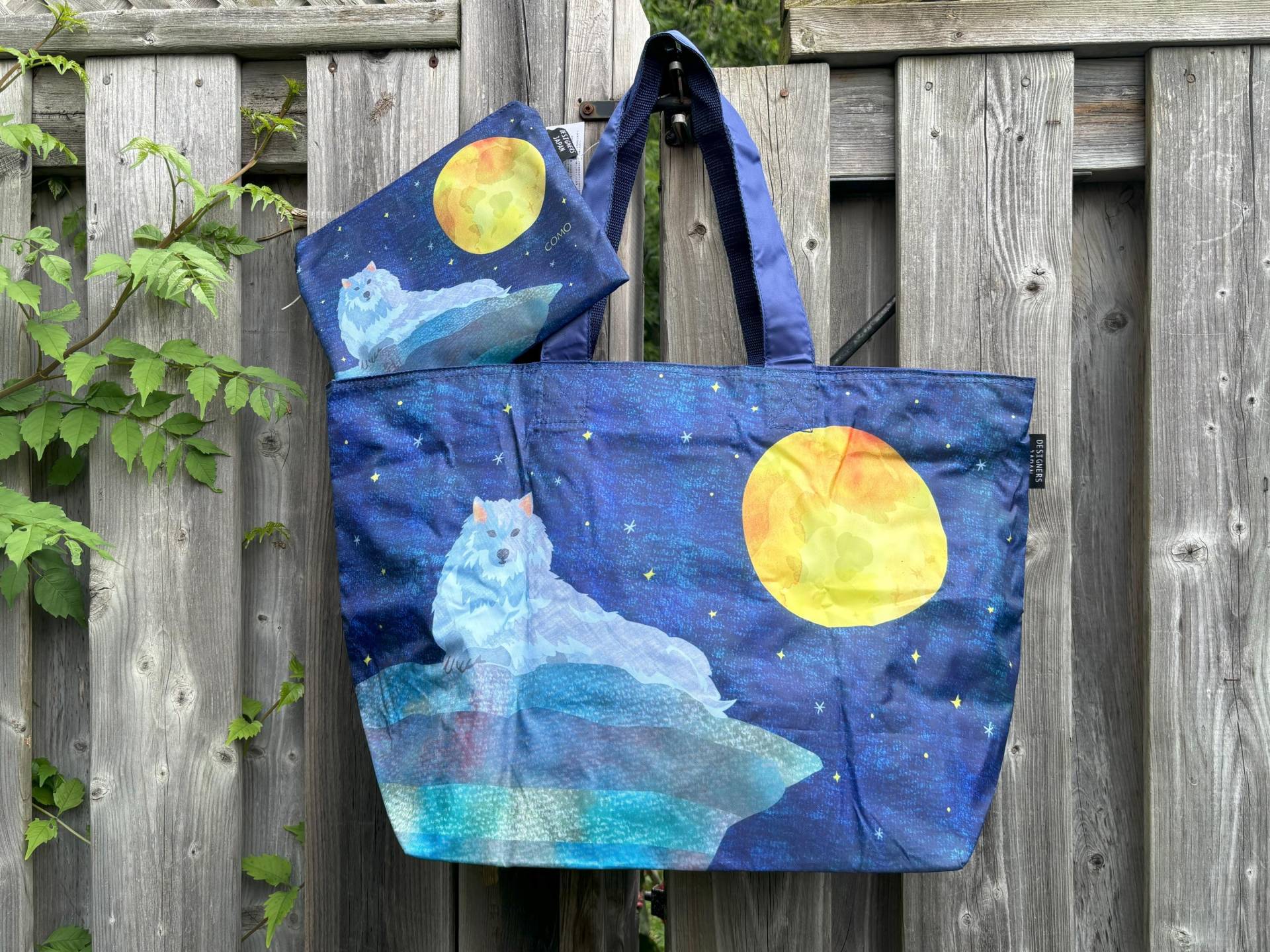 Faltbare, Isolierte Kühltasche „Vollmond Und Wolf", Faltbare Kühl-Einkaufstasche, Wiederverwendbare Einkaufstasche, Markttasche, Öko-Einkaufstasche Faltbare, Isolierte Kühltasche „Vollmond Und Wolf", Faltbare Kühl-Einkaufstasche, Wiederverwendbare Einkaufstasche, Markttasche, Öko-Einkaufstasche von SkySpirals