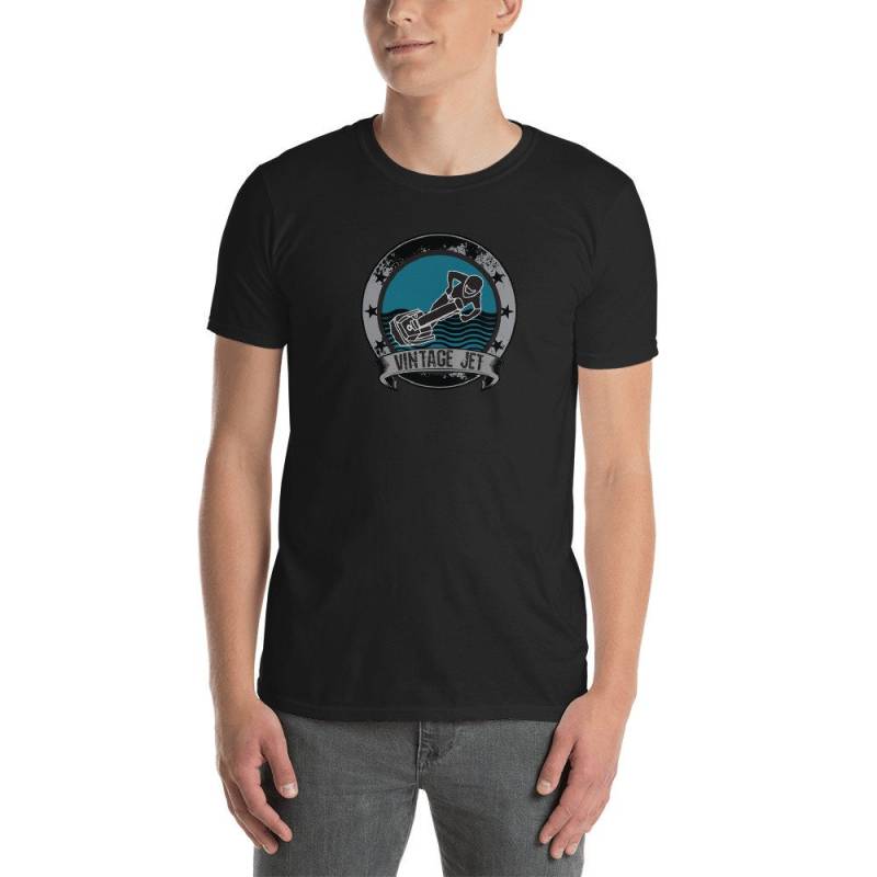 Jahrgang Jet Ski-Rennen Js550 Retro Racer Schnitzen Kurzarm Unisex T-Shirt von SkylinesDesign