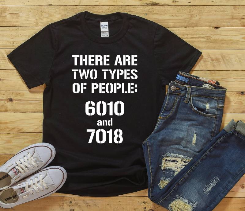 Lustiges Stabschweißen Kurzarm Unisex T-Shirt von SkylinesDesign