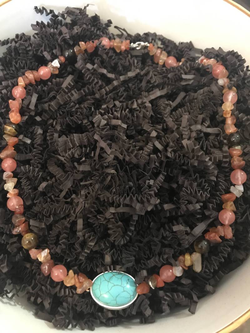 Türkis Und Koralle Halskette von Skynyxx