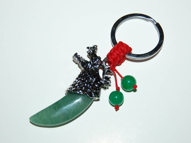 Dragon Schlüsselanhänger, Jade Keychain, 2024 Jahr Des Drachen Perlen Good Luck Charm, Geschenk von SkywaterStudio