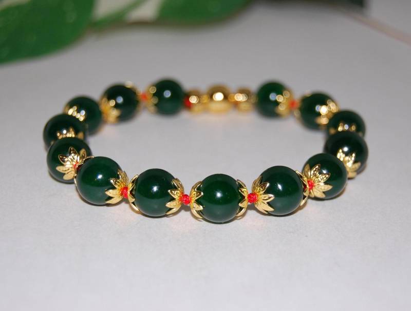 Grünes Jade Armband, Armband, Geknotetes Armband, 10 Mm Perlen, Magnetverschluss, Viel Glück Armband, Männer, Frauen, Gute Wunsch Armband von SkywaterStudio