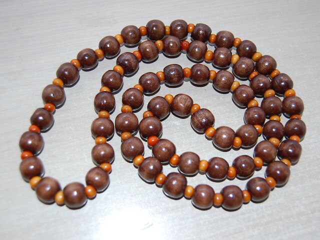 Holz Halskette, Holzperlen Halskette, Braunes 8 Mm Perlen, Mala Halskette, Gebet, Viel Glück Halskette, Yoga Halskette, Schutz, Kung Fu Halskette von SkywaterStudio