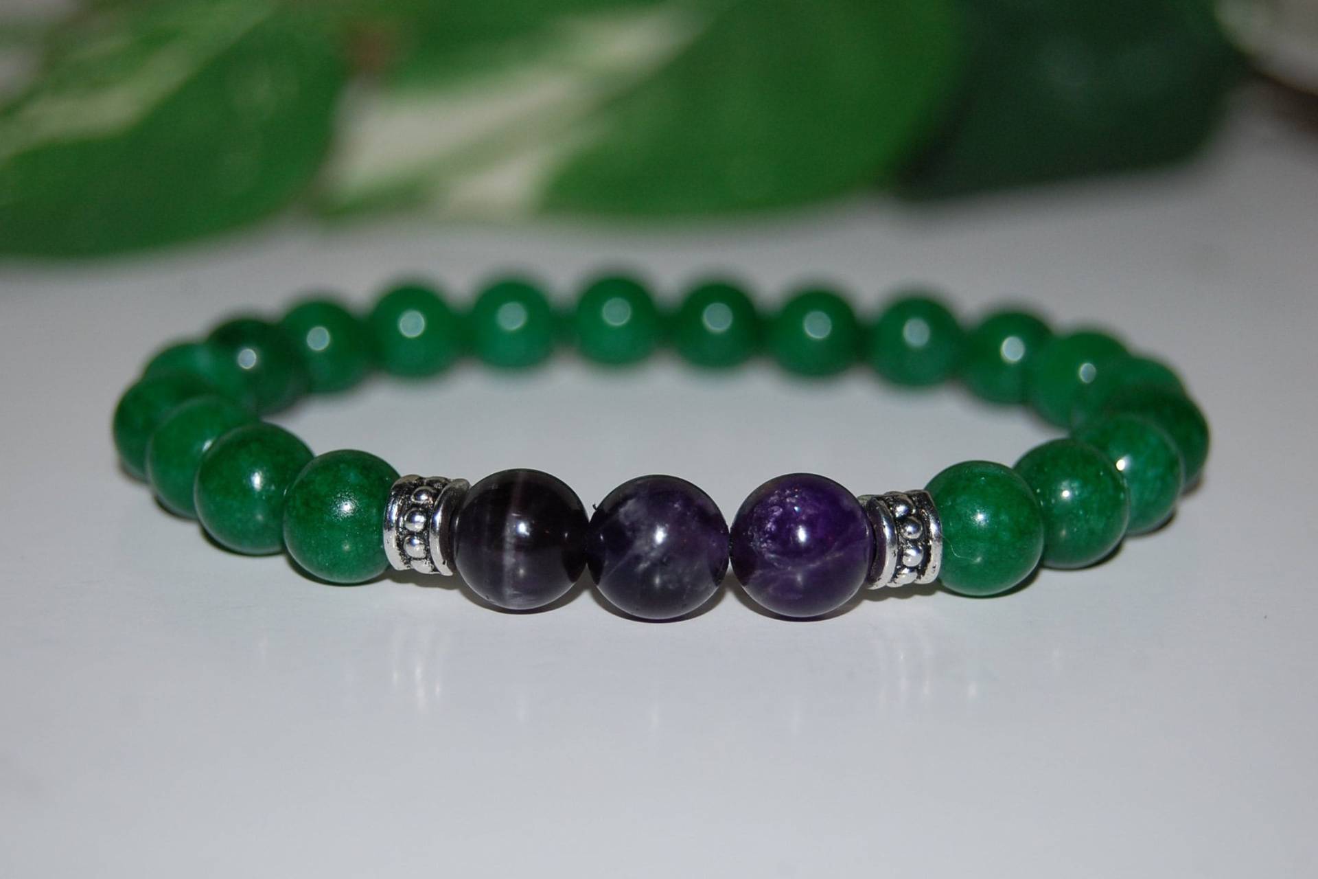 Jade Armband, Jade Und Amethyst Edelstein Perlen, Glücksarmband, 8mm Perlen, Boho, Yoga Armband, Männer, Frauen, Schutz, Meditation, Geschenk von SkywaterStudio