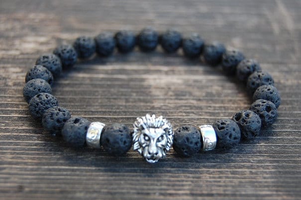 Löwen Armband, 8 Mm Lavastein Perlen, Löwenarmband Herren, Löwenarmband, Vulkan Stein Perlen, Geschenk Für Ihn, Armband Männer, Leo Löwe von SkywaterStudio