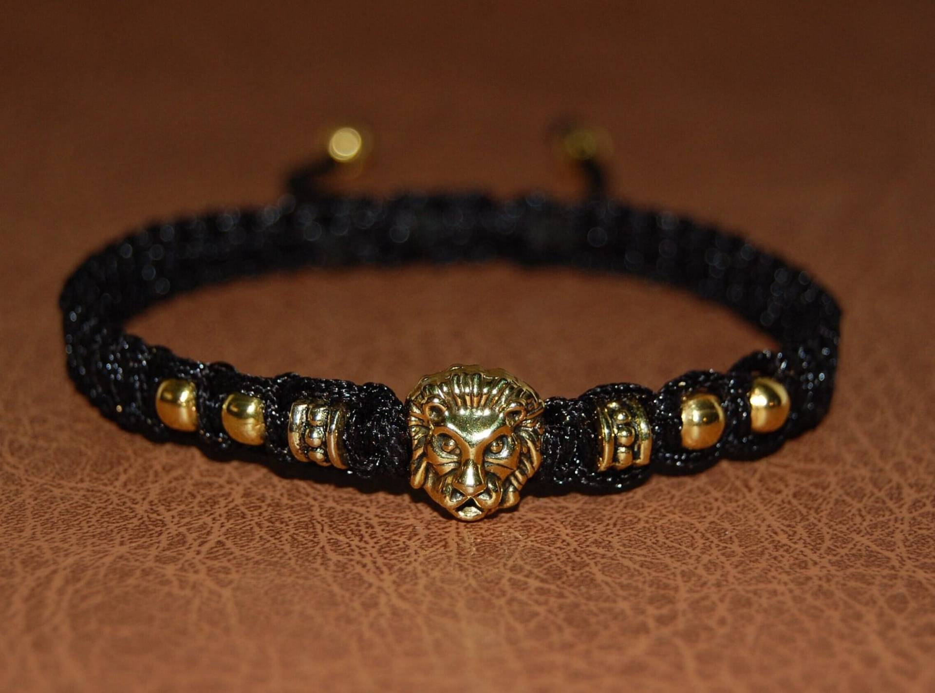 Löwen Armband, Herren Goldener Löwe Rasta Leo Löwenliebhaber Freund Geschenk, Valentinstag von SkywaterStudio