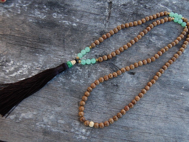 Quasten-Halskette, 108 Perlen Yoga-Halskette, Mala Holz-Halskette, Halskette Perlen-Halskette, Männer, Frau, Schutz, Mala, Buddhist, Meditation Quasten-Halskette, 108 Perlen Yoga-Halskette, Mala Holz-Halskette, Halskette Perlen-Halskette, Männer, Frau, Schutz, Mala, Buddhist, Meditation von SkywaterStudio