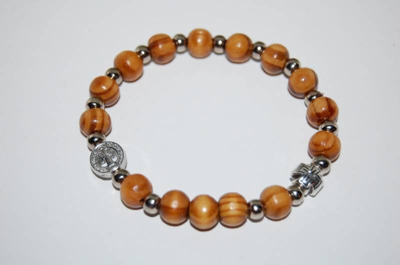 Rosenkranz Armband, St.benedikt, Olivenholz Perlen Armband, Kreuz, Benediktiner Segen Armband, Silbermedaille, Passend Für Alle, Männer, Frauen von SkywaterStudio