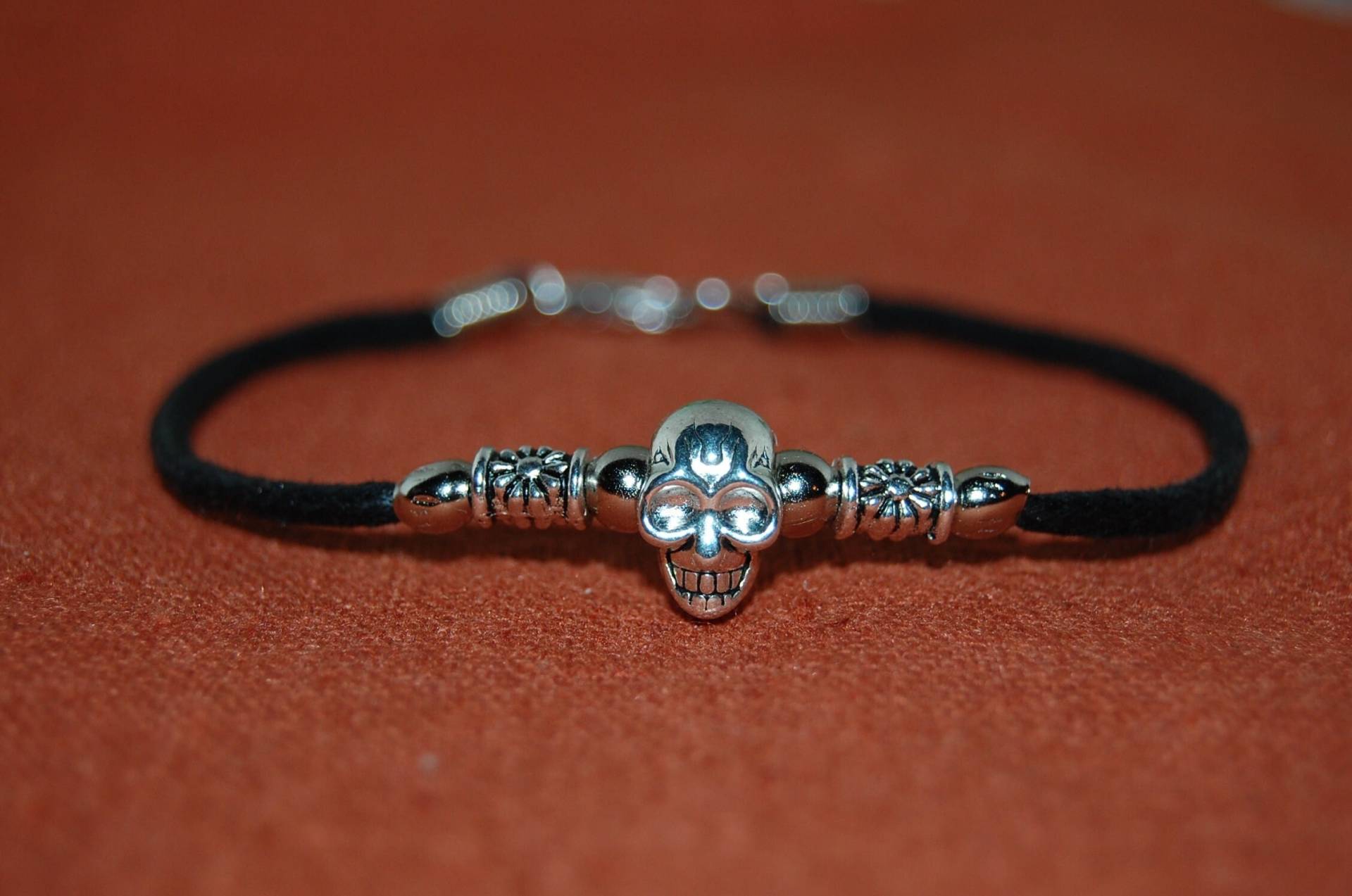 Totenkopf Armband, Glücksarmband, Silber Armband, Kordel Armband, Männer, Frauen, Yoga, Beten, Schutz, Wunscharmband, Geschenk Für Ihn, Geschenk Sie von SkywaterStudio