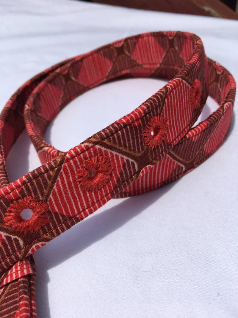 Red Diamonds - Damengürtel Aus Sierra Leone, Afrika Red Diamonds - Damengürtel Aus Sierra Leone, Afrika von SladeUnlimited