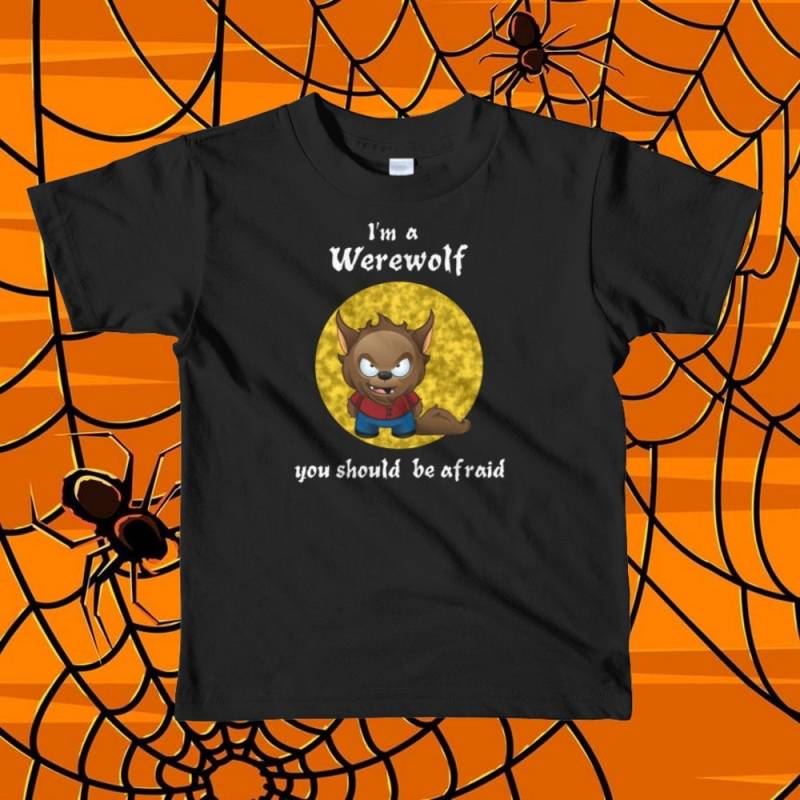 Ich Bin Ein Werwolf, Du Solltest Angst Haben. Tolles Kindershirt Für Halloween. Kurzärmeliges Kinder T-Shirt von SlapCatDesigns