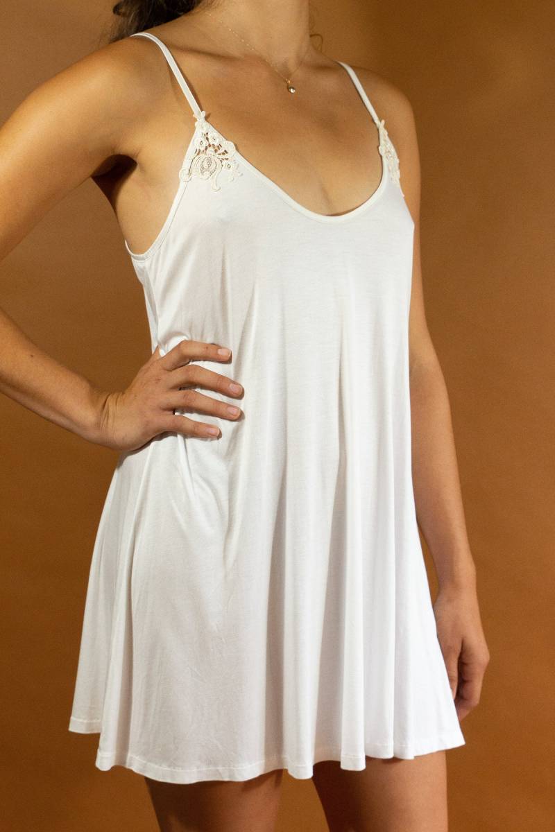 La Perla Weiches Slip-Kleid Mit Spitzendetail Und Transparentem Rückendetail von SlightRustMadDust