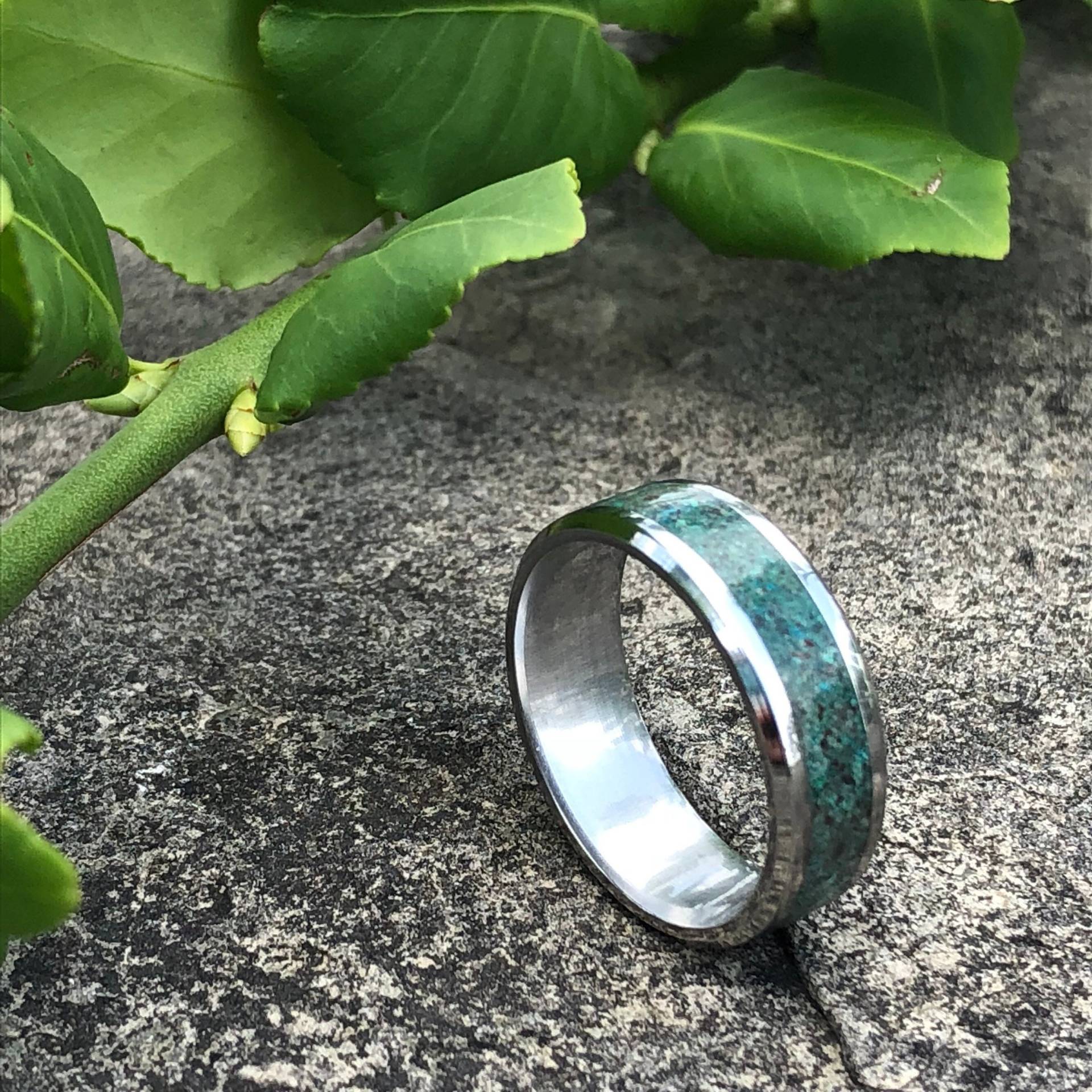Chrysokoll Inlay Ring, Trauringe, Verlobungsringe, Größen 5-14. 6 Mm Oder 8 Breit Chrysokoll Inlay Ring, Trauringe, Verlobungsringe, Größen 5-14. 6 Mm Oder 8 Breit von SlimIndieDesigns