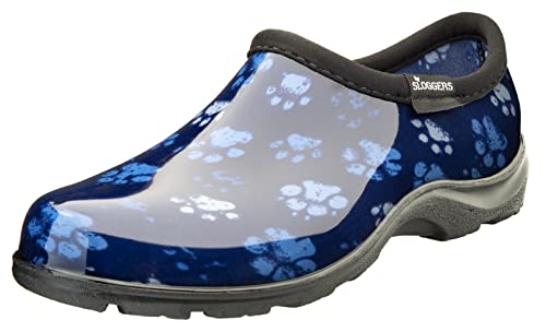 Sloggers Wasserdichter Gartenschuh für Damen - Outdoor Slip On Regen und Garten Clogs mit Premium Comfort Innensohle, Grungy Paw Print Blau, 40.5 EU von Sloggers