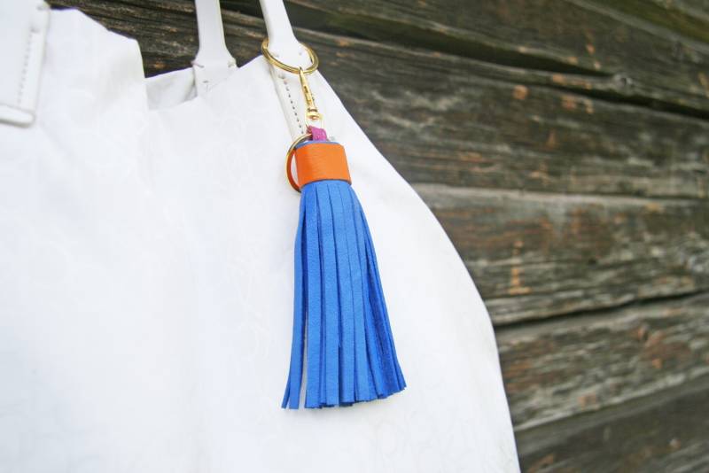 Leder Quaste Keychain Blau Und Orange Schlüsselring Geldbörse Taschenanhänger Etwas Leder Quaste Keychain Blau Und Orange Schlüsselring Geldbörse Taschenanhänger Etwas von SmArtAnna