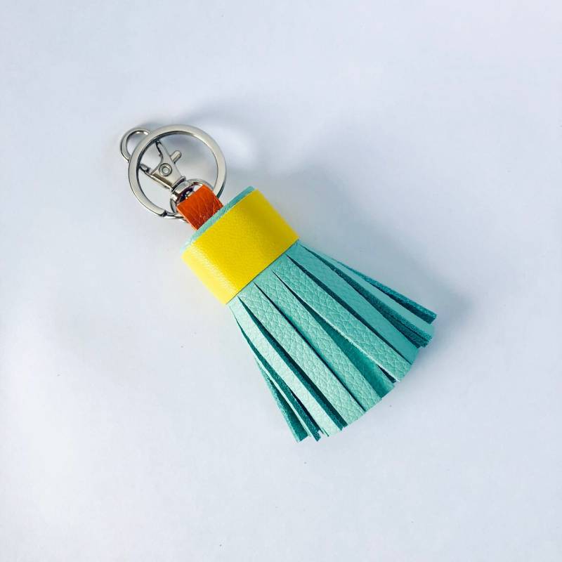 Leder Quaste Keychain Mint Und Gelb Schlüsselanhänger Geldbörse Taschenanhänger von SmArtAnna