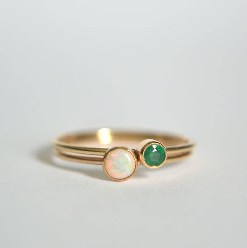14K Goldring Set Aus Zwei Steinring, 3 Mm Gold Smaragdring, Zierlicher Ring, Goldstapelring 4 Opalgoldring von SmJewelrsIndia