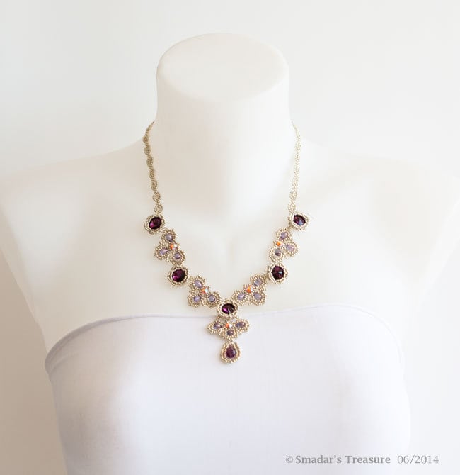 Silberkette Mit Amethyst Swarovski Kristallblumen, Kristallen in Kleeform Orange Und Violetten Tropfen. Abend Oder Hochzeits-Halskette S-88 Silberkette Mit Amethyst Swarovski Kristallblumen, Kristallen in Kleeform Orange Und Violetten Tropfen. Abend Oder Hochzeits-Halskette S-88 von SmadarsTreasure