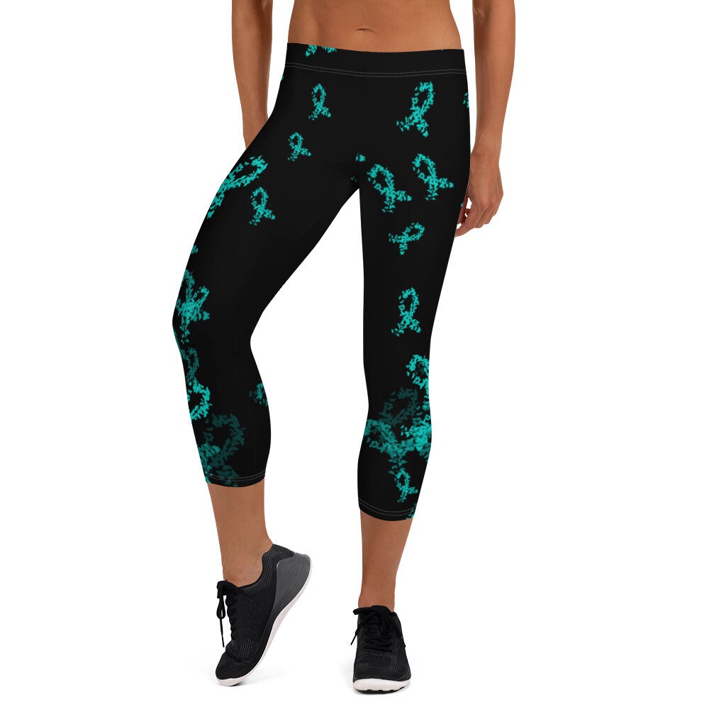 Cancer Awareness Capri Leggings Krebs Unterstützung Teal Band Geschenke Cancer Awareness Capri Leggings Krebs Unterstützung Teal Band Geschenke von SmallStepsCelebrate