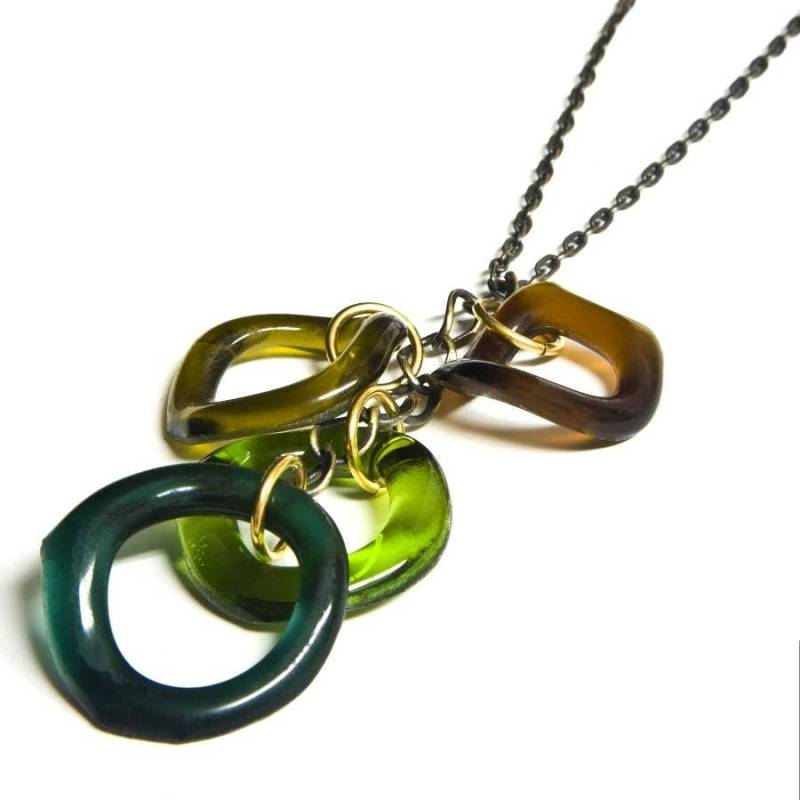 Echte Seeglas-Kronleuchter-Halskette, Upcycled Strandschmuck von SmartGlassKP