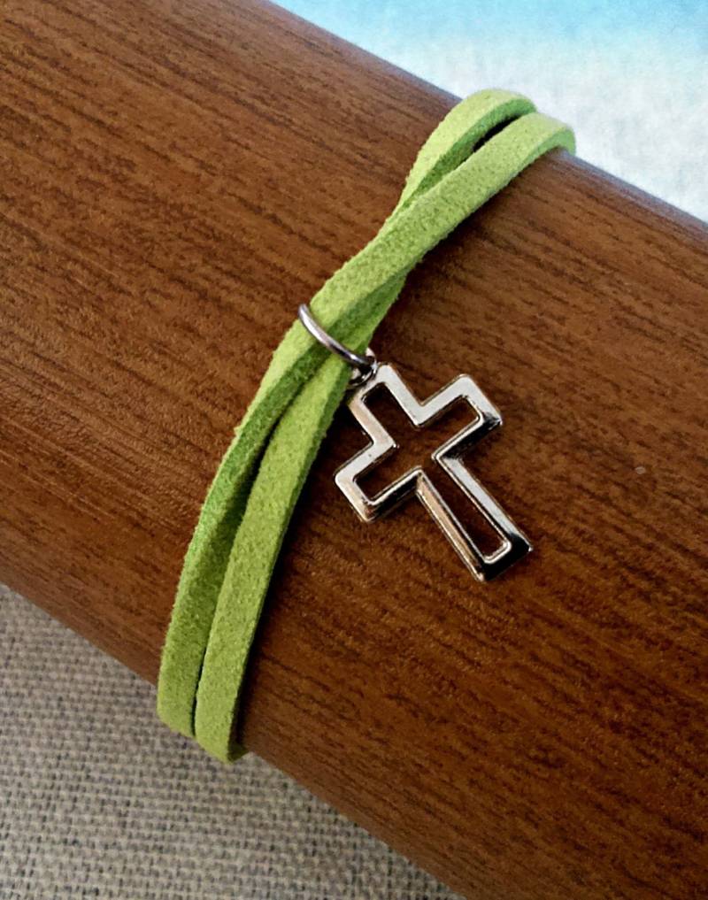Doppeltes Lederband Armband Mit Kreuz. Sehr Stylisch - Grün von Smartciti