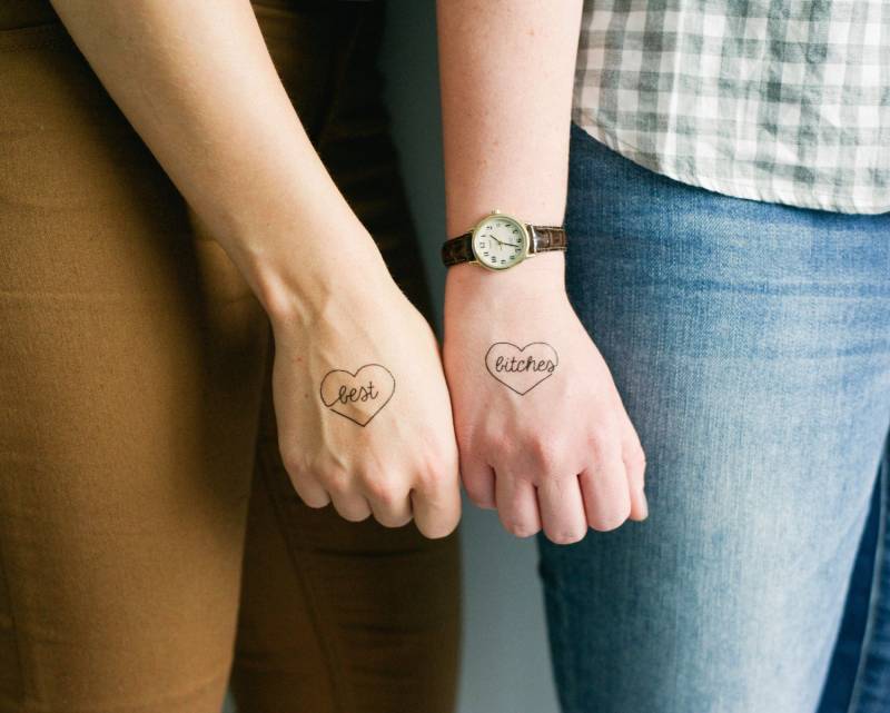 2 Sätze Am Besten Hündinnen Temporäre Tattoos - Smashtat von SmashTat