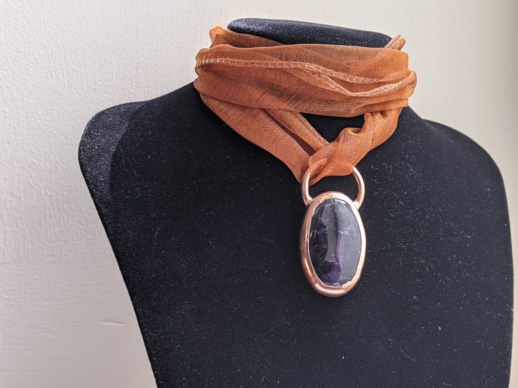 Kupfer Anhänger Mit Ovalem Amethyst Cabochon Edelstein Kupfer Anhänger Mit Ovalem Amethyst Cabochon Edelstein von SmashingMetals