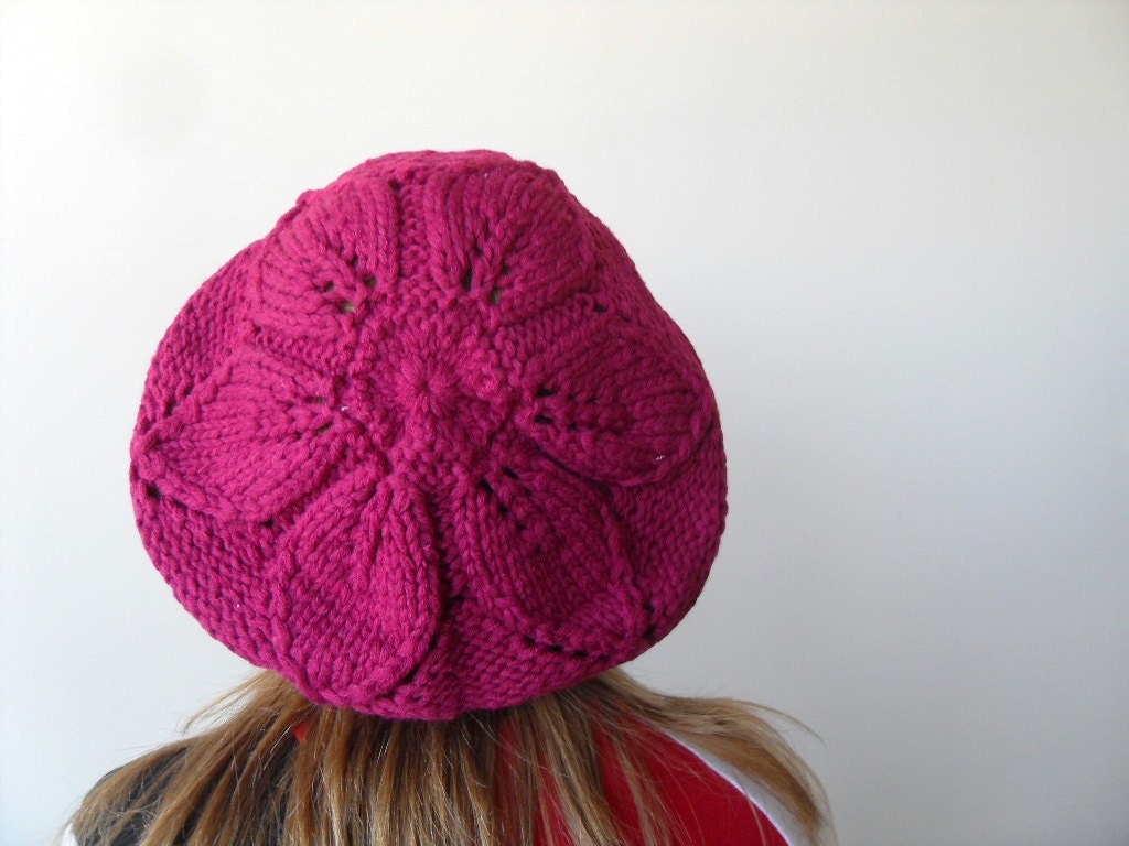 Handgestrickte Hut Himbeere Slouchy Gerippchen Chunky Süße Hut, Mütze, Mesh Beret, Frühling Mode Fuchsia Rot Winter Zubehör Teamt von SmilingKnitting
