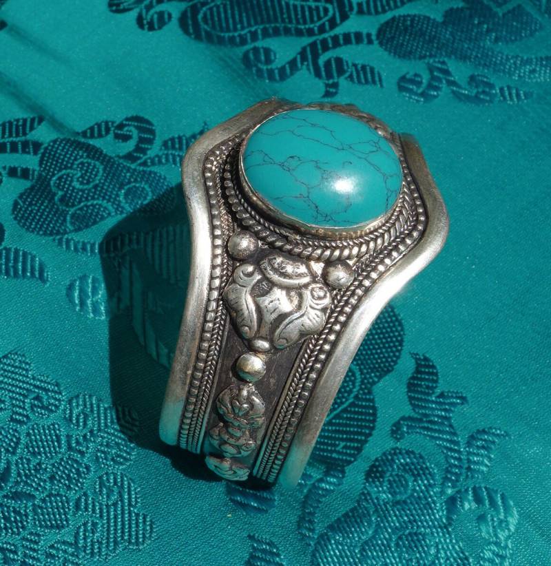 Traditioneller Silber Armreif Aus Nepal Filigran Mit Türkis Und Dorje von SmilingTaraShop