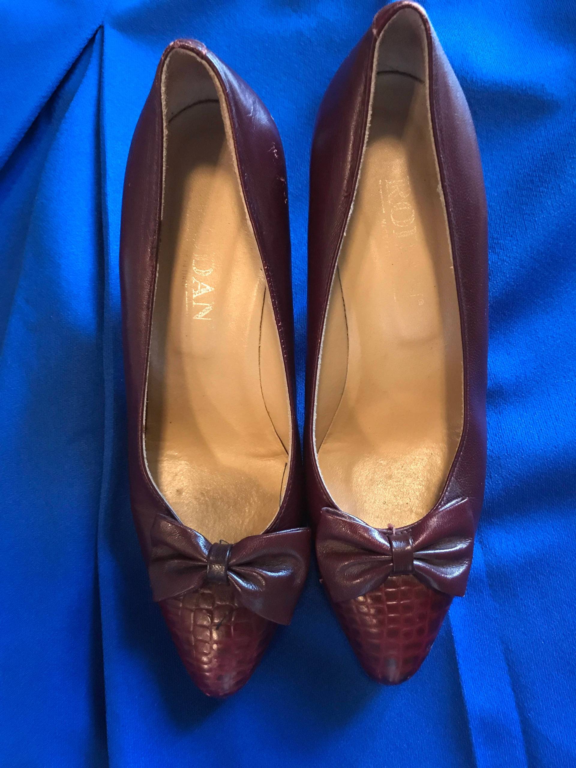 80Er Braune Vintage Rodan Pumps/Made in Italy/ Größe 7 | Us 38 | Eur von SmokeyPearlVintage