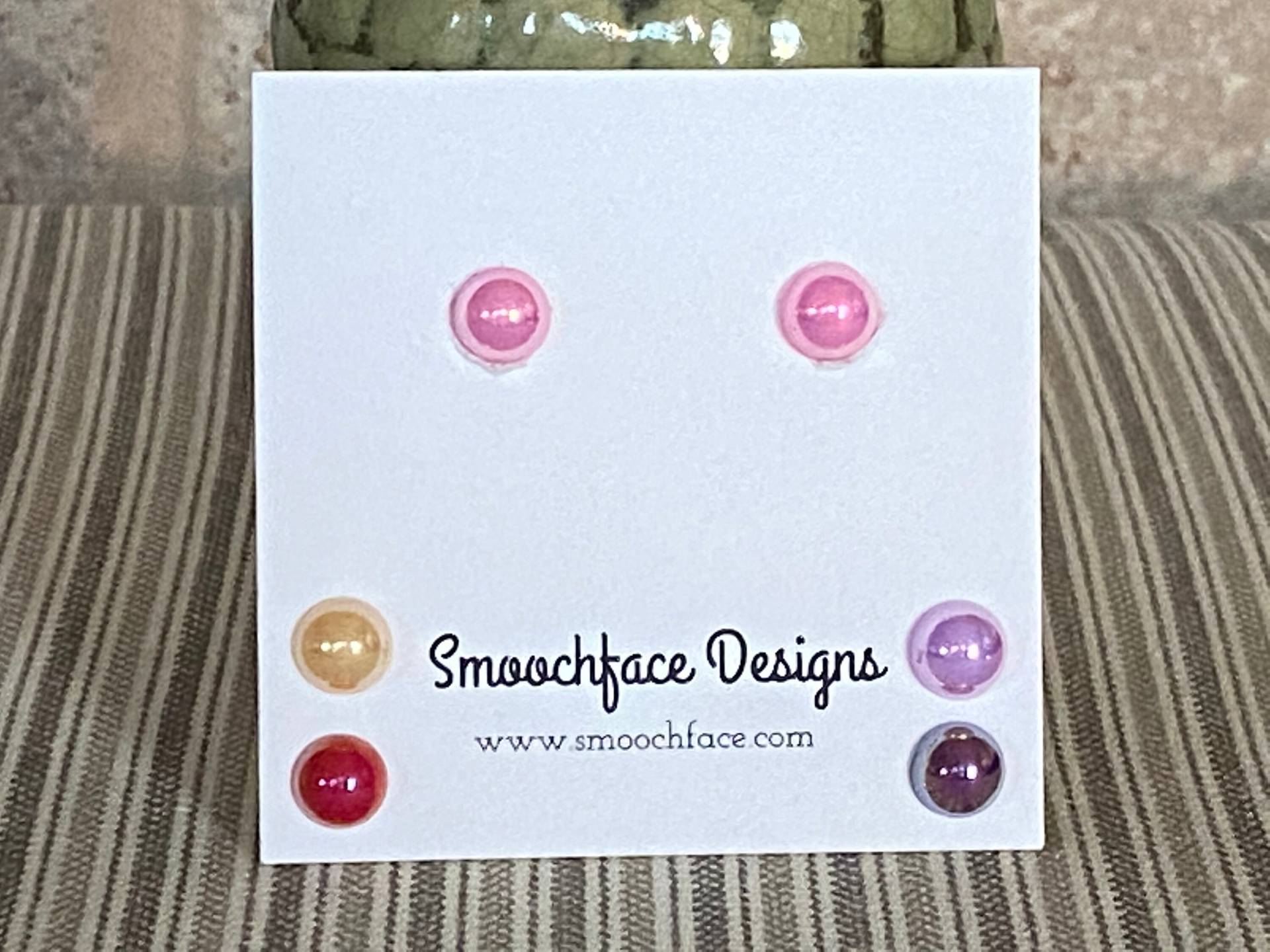 Bunte Dot Ohrclips Bunte Dot Ohrclips von SmoochfaceDesigns