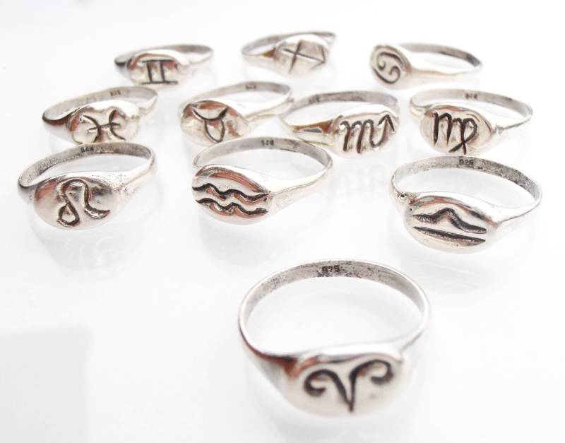 Siegelring, Sternzeichen Ring.signet Ring, Silber Statement Ring Siegelring, Sternzeichen Ring.signet Ring, Silber Statement Ring von SmoochyangelsJewelry