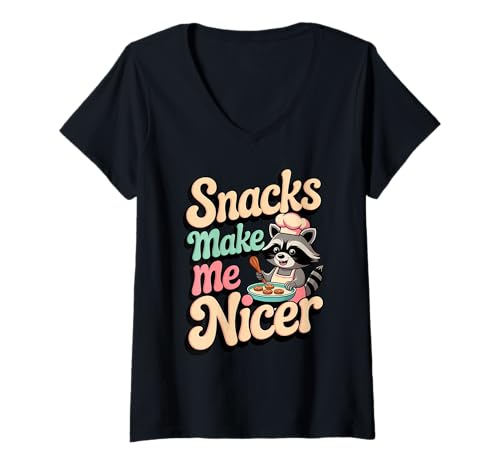 Damen Snacks Make Me Nicer Funny Chef Raccoon Meme Animal T-Shirt mit V-Ausschnitt Damen Snacks Make Me Nicer Funny Chef Raccoon Meme Animal T-Shirt mit V-Ausschnitt von Snack Meme Vibes Chill Humor Squad