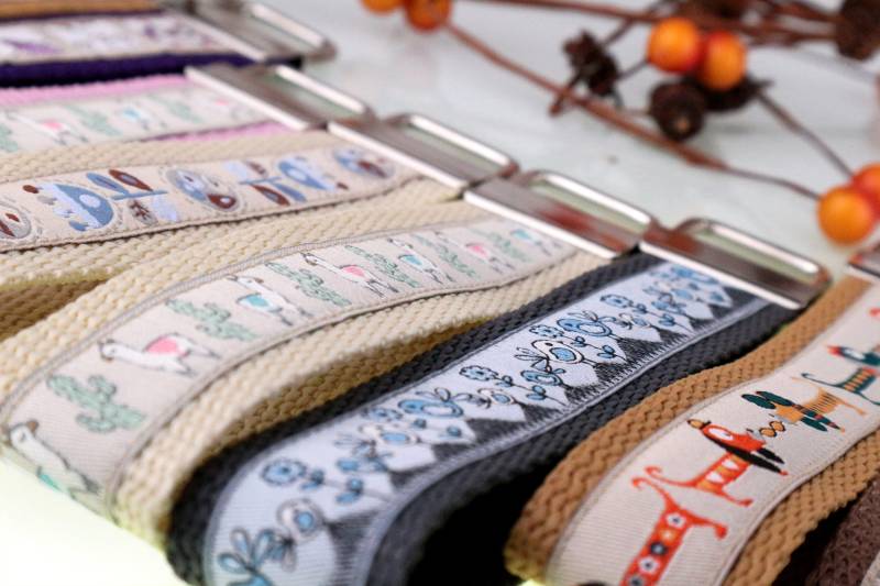 1 Schlüsselband -Kollektion 5, Schlüsselanhänger -Beige, Natur, Blumen , Vögel, Hunde, Dackel von SnailfactoryDE