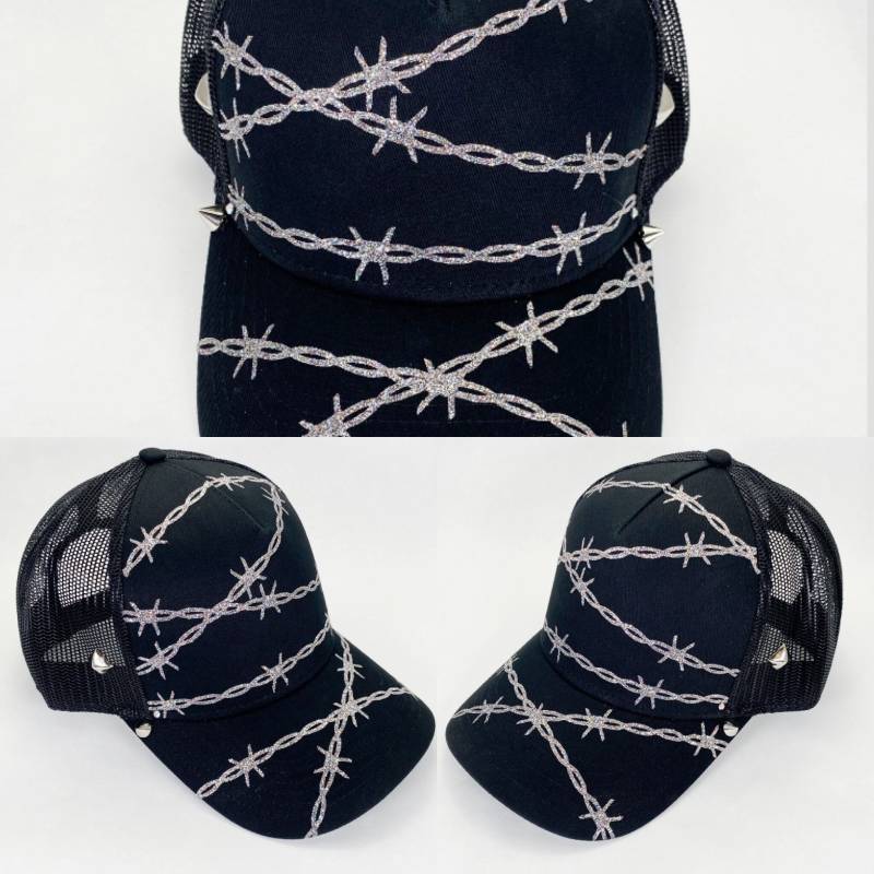 Snapback Cap Mit Stacheldraht Print von SnapbackQueen