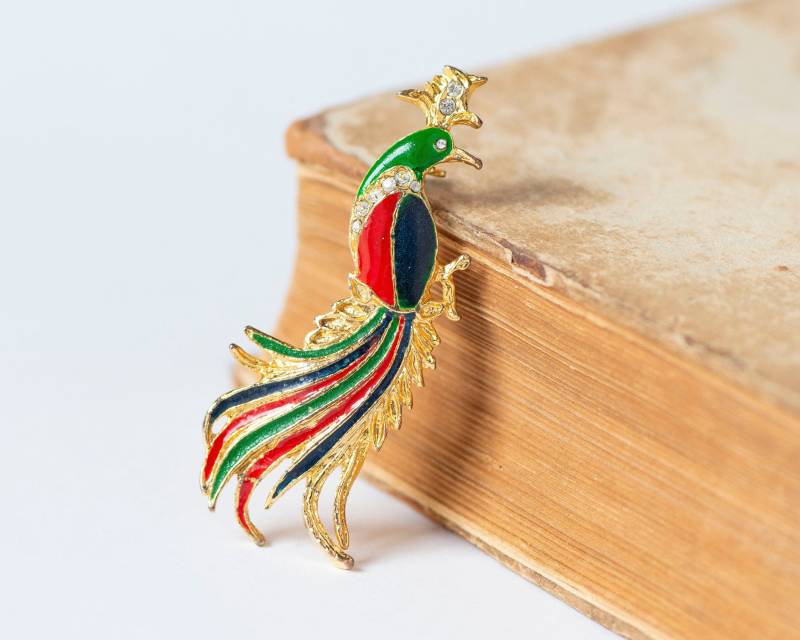 Vintage Emaille Pfau Brosche Strass Vogel Anstecknadel von SnazzyBirds