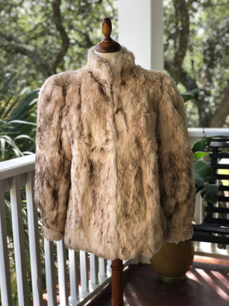 Braun Und Elfenbein Kaninchen Pelz Jacke von SnitchAndPearl