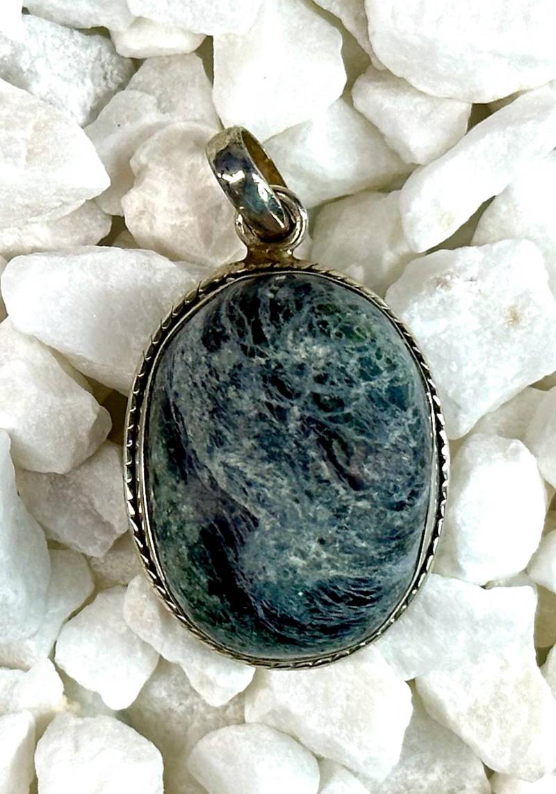 Anhänger - Blauer Jaspis Cabochon in Sterling Silber von SnowlilyStudios