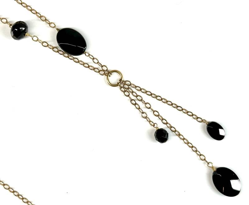 Halskette-Facettierte Onyx Perlen Und Gold Füllen Kette von SnowlilyStudios