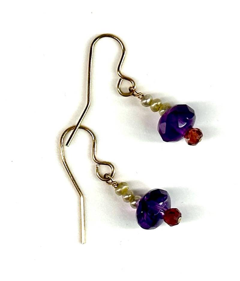 Ohrringe - Amethyst, Granat, Süßwasserperle von SnowlilyStudios