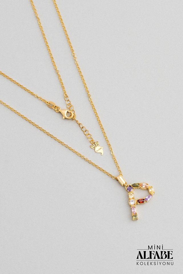 So CHIC... Kette mit Einhänger Mini Brief P Sonnenlicht Farbe 18K Gelbgold plattiert Silber Halskette von So CHIC...