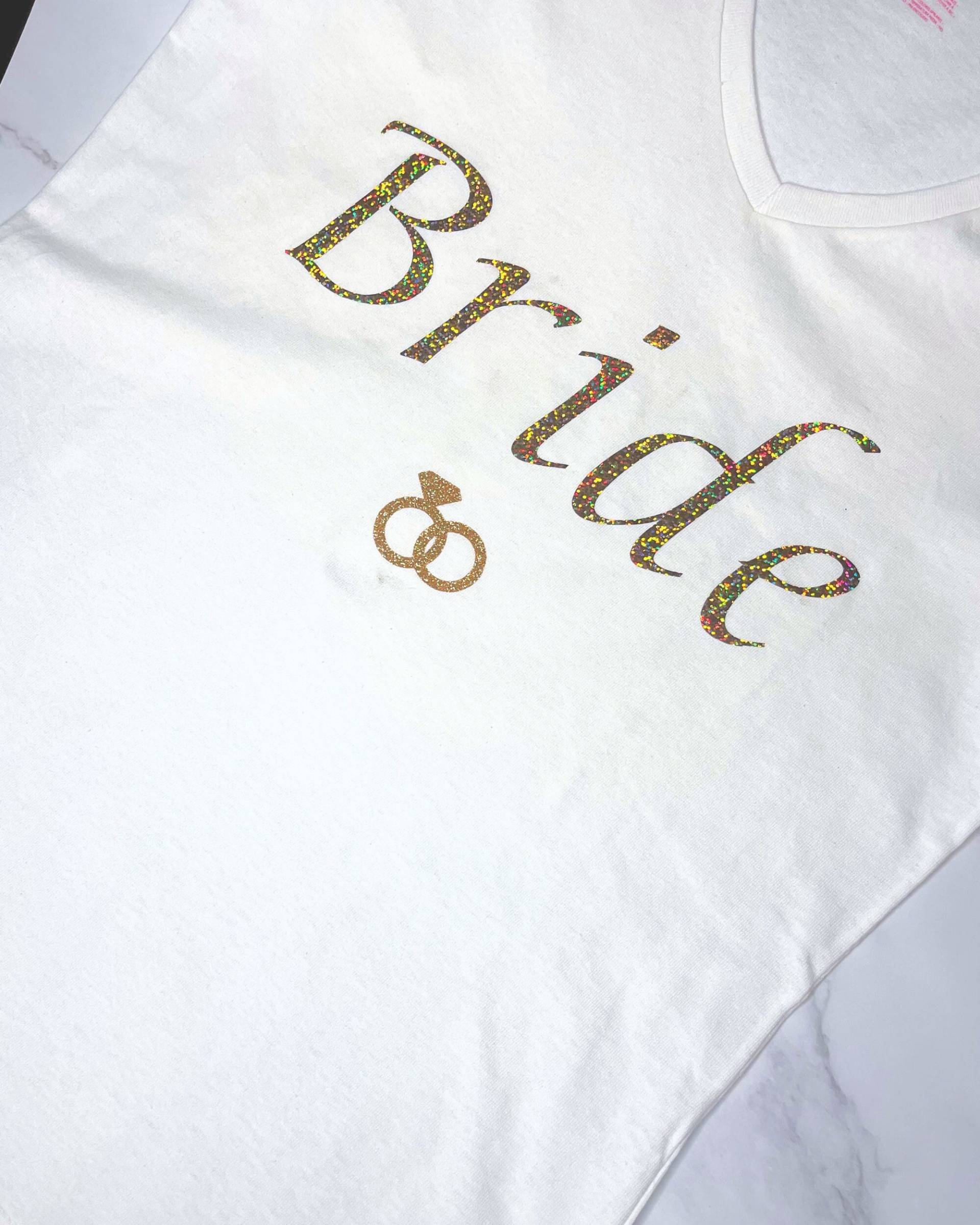 Braut T-Shirt | Hochzeit Brautshirt von SoBeautifulGiftBoxes
