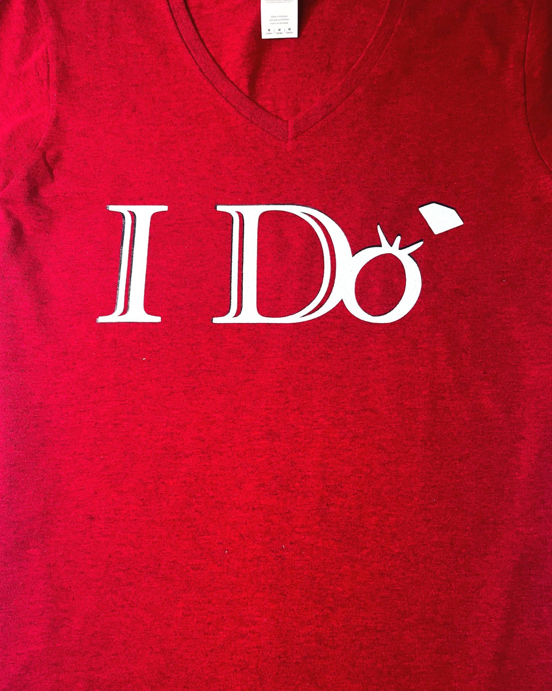 Hochzeit T-Shirt | "I Do' Hochzeitspaar Shirts von SoBeautifulGiftBoxes