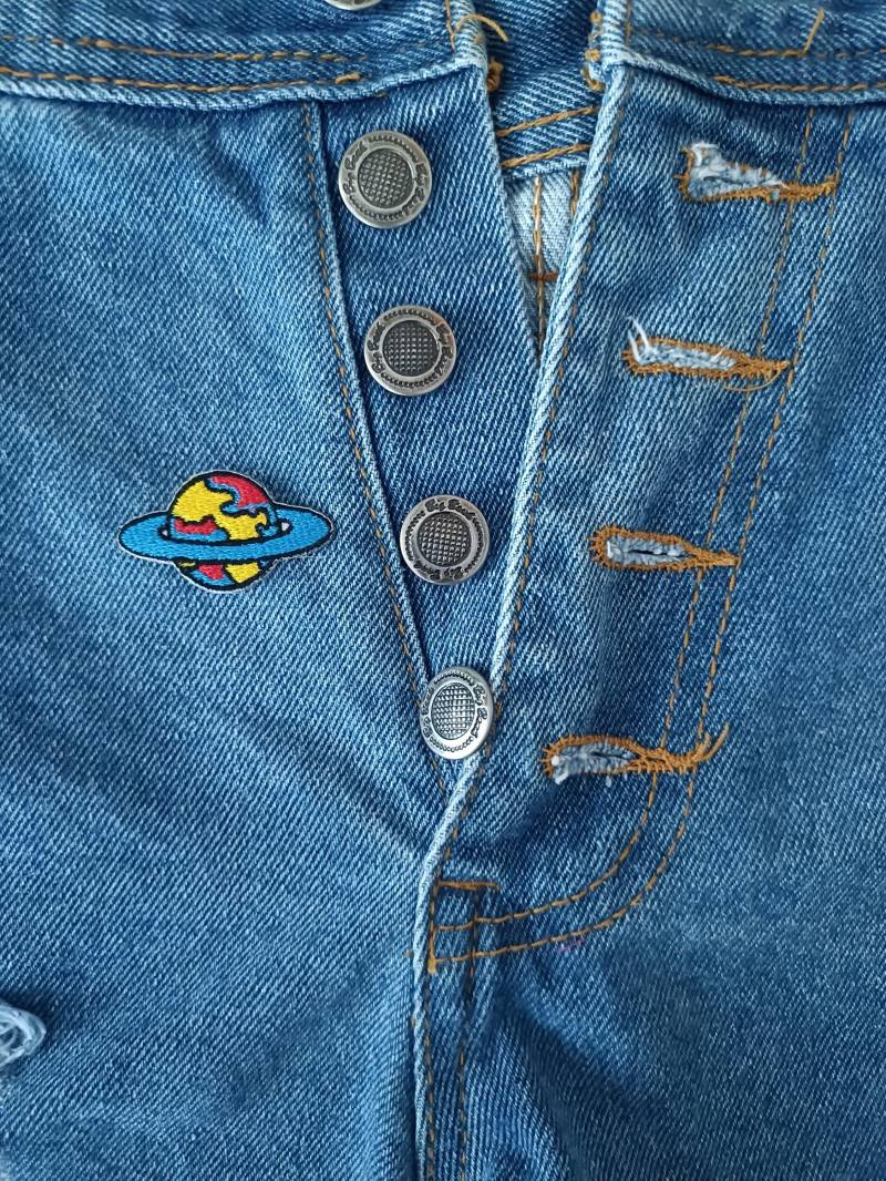 Mini Kleiner Blauer Saturn Stern Patch - Aufnäher Zum Aufbügeln Patches Für Jacken, Jeans, Mützen Cooles Badge Größe 4, 1 cm | B X 2, 2 | H von SoCutePatches